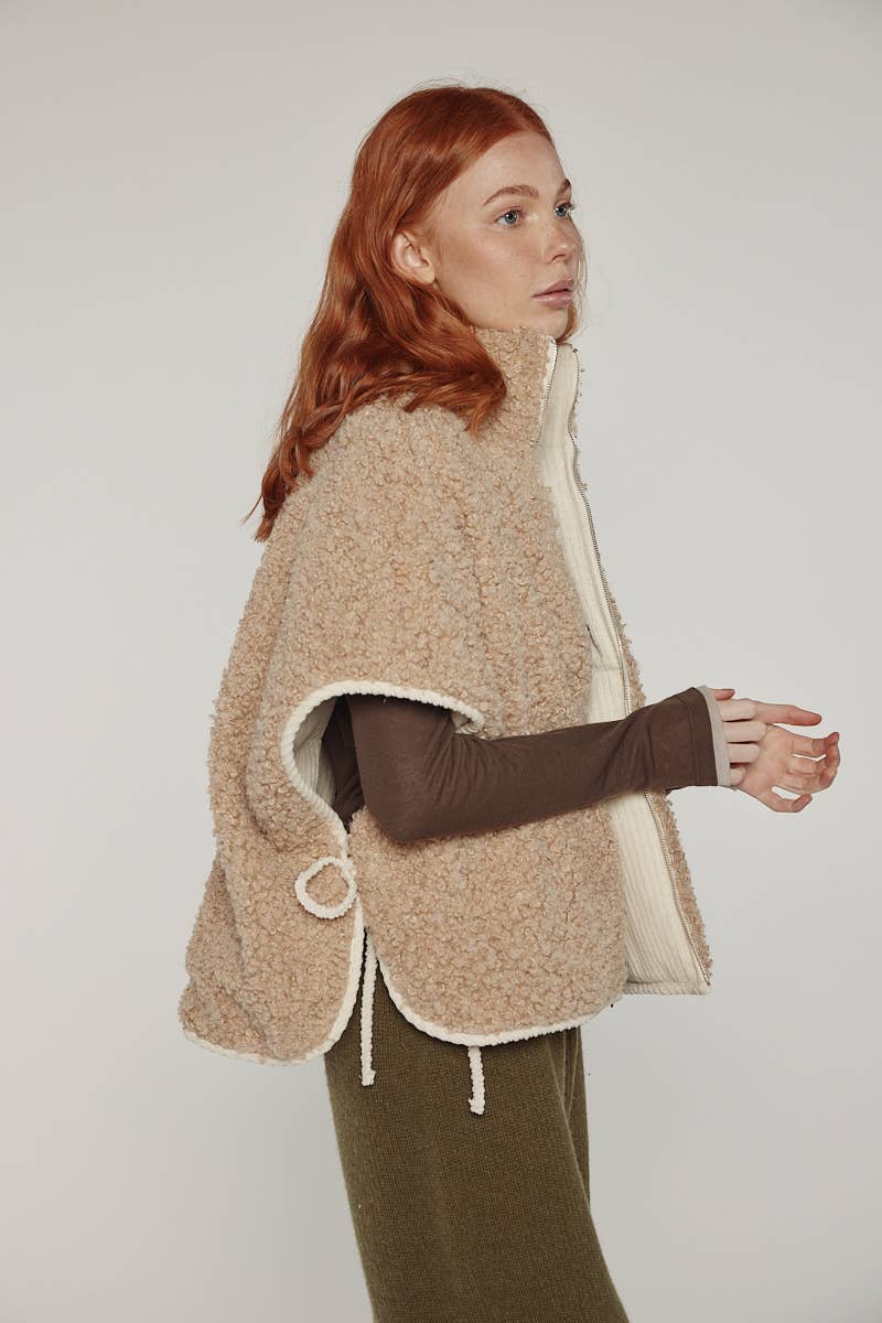 Cream Taupe Reversible high-neck vest for wholesale on Faire8