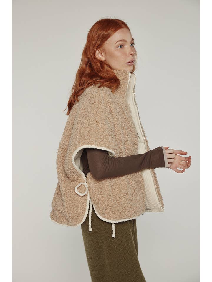 Cream Taupe Reversible high-neck vest for wholesale on Faire8