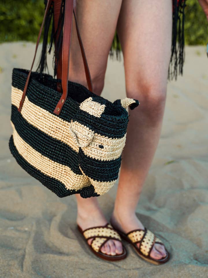 Rattan Flats, Slides, Thongs, Rattan Slippers, Sandals , Sli for wholesale by isli and tisli