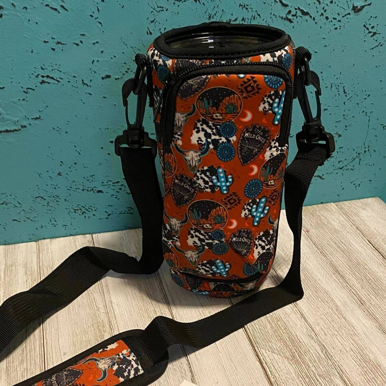 Crazy Heifers Wholesale - Vente Porte-bouteilles - Porte-bouteille d'eau en néoprène avec pochette - Nouveau3