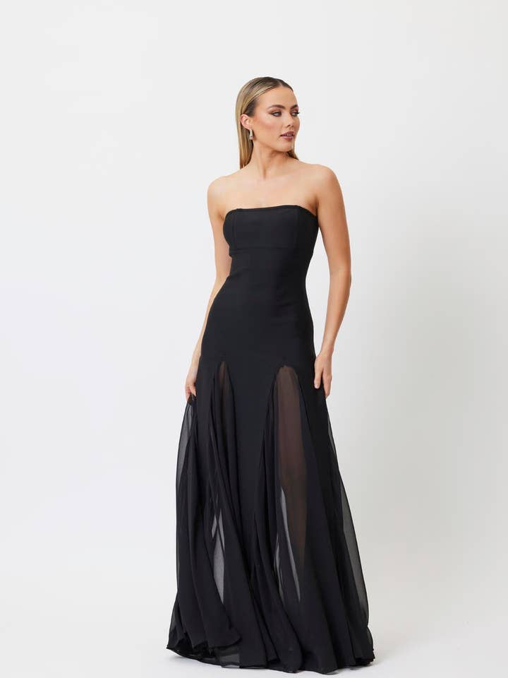 Bianca and Bridget - Wholesale Dress – Women's - Mae Maxi Dress Black2