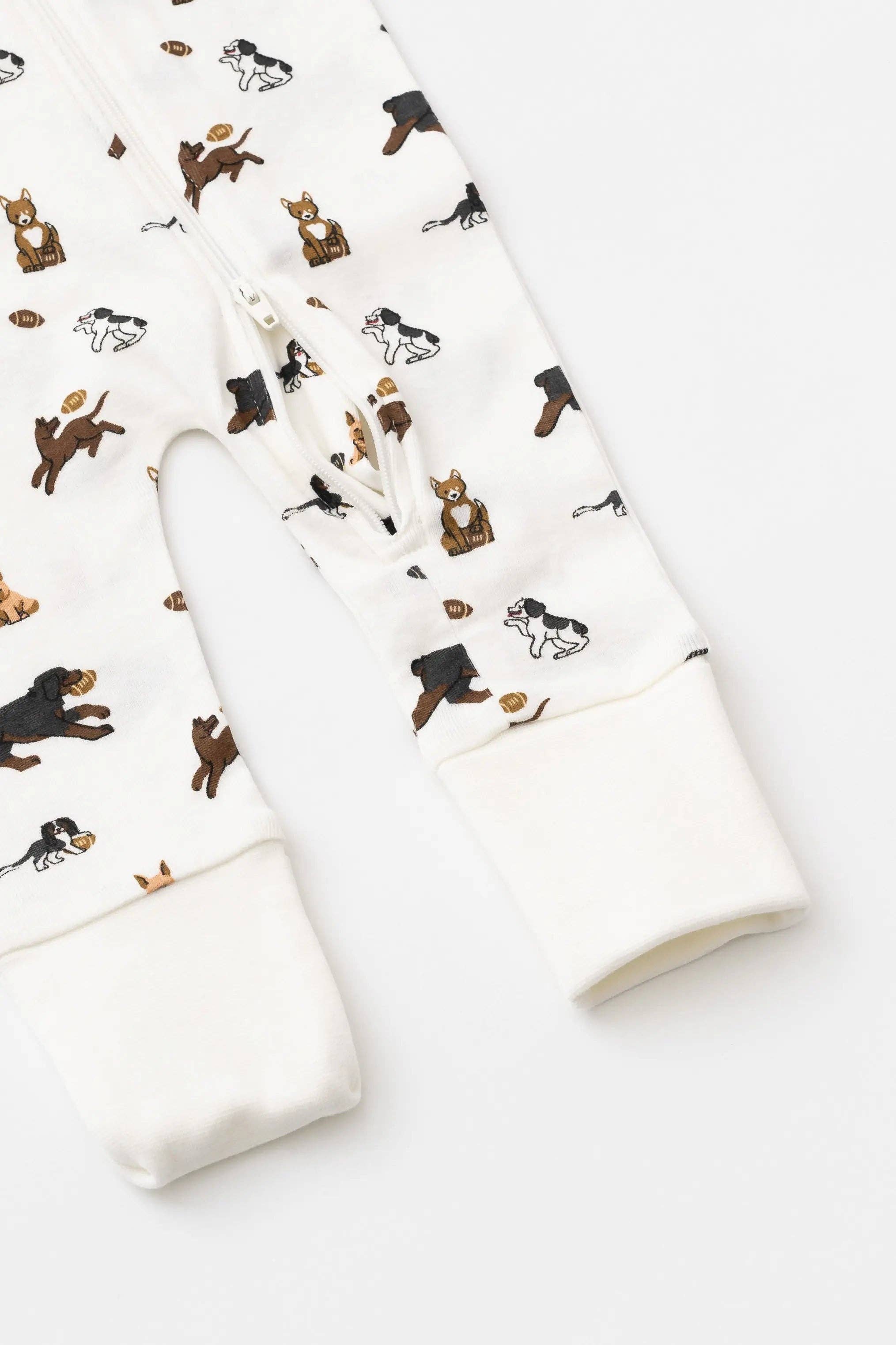 Monica + Andy - Wholesale Sleepsuit - Baby - One-Piece Baby Pajamas_Football Pups2