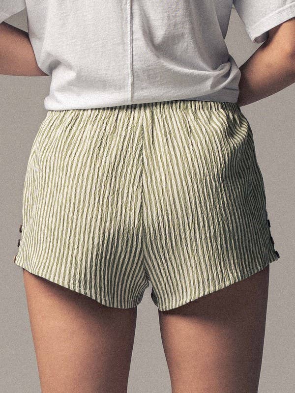 Urban Daizy - Vente Short – femme - Shorts à rayures froissées4