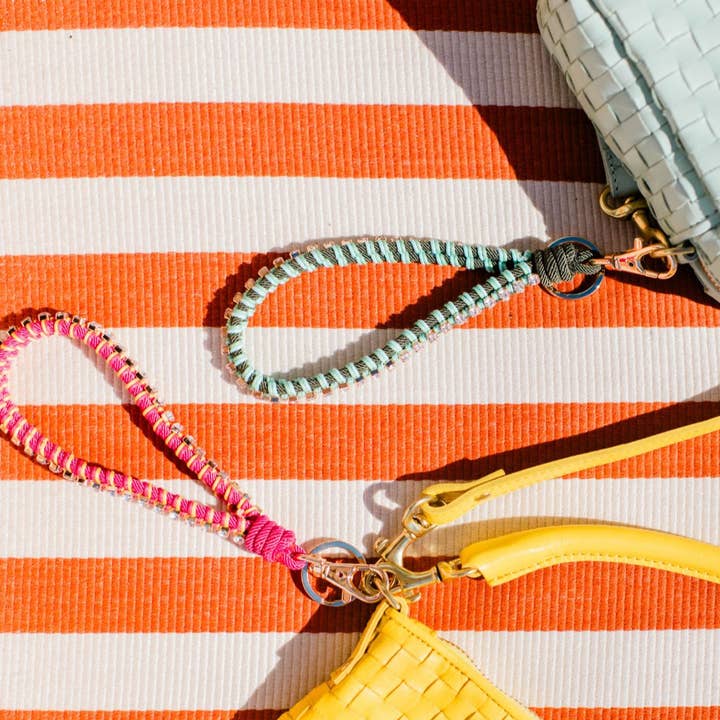 Strand Bling Väskcharm - Rosa / Gul för wholesale av Smith and Co. Design