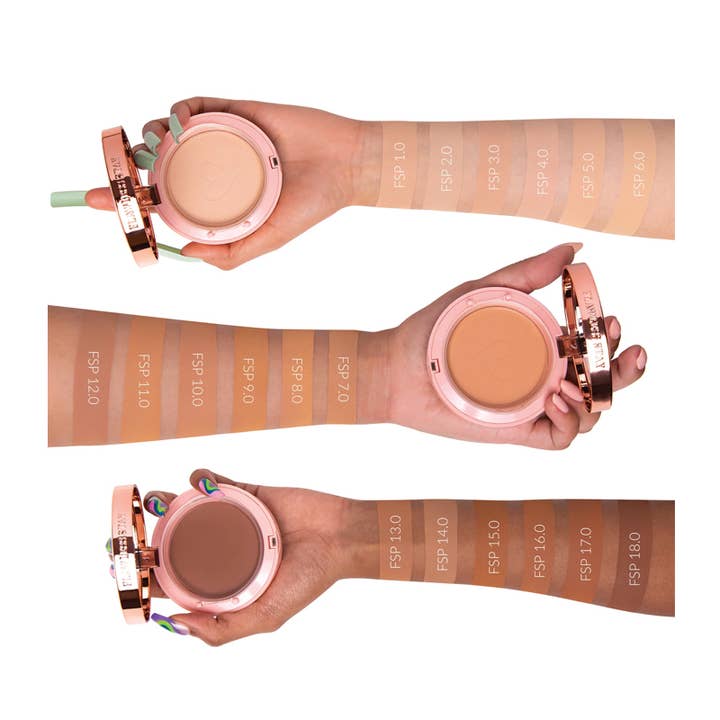 PINEAPPLE Beauty - Wholesale Foundation - Beauty Creations FSP1.0 Flawless Stay Powder Foundation - 32