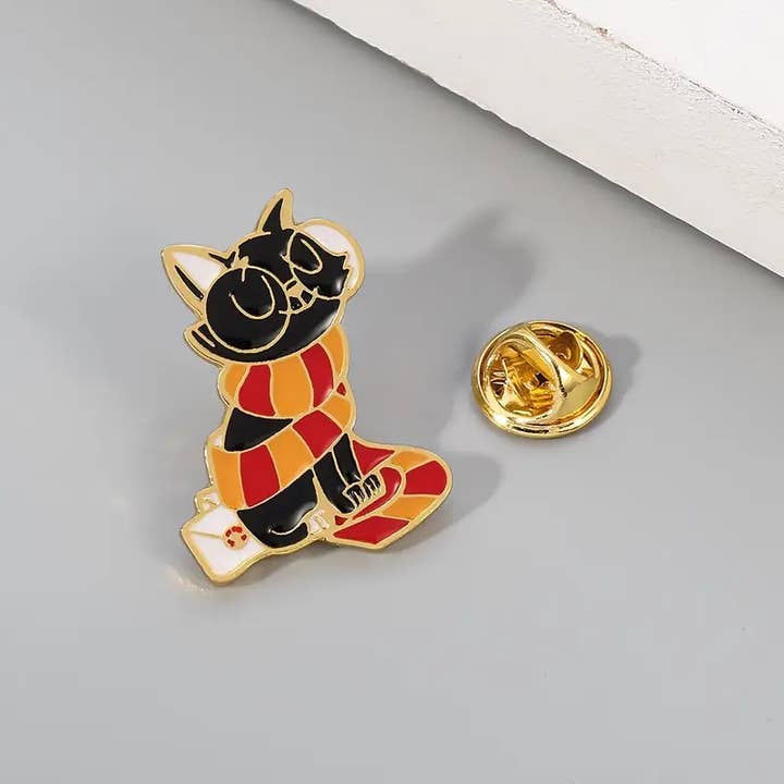 Magnifique Hearts - Wholesale Brooch - Literary Cat Brooch, Bookworm Kitty Enamel Pin, Bags, Cloths