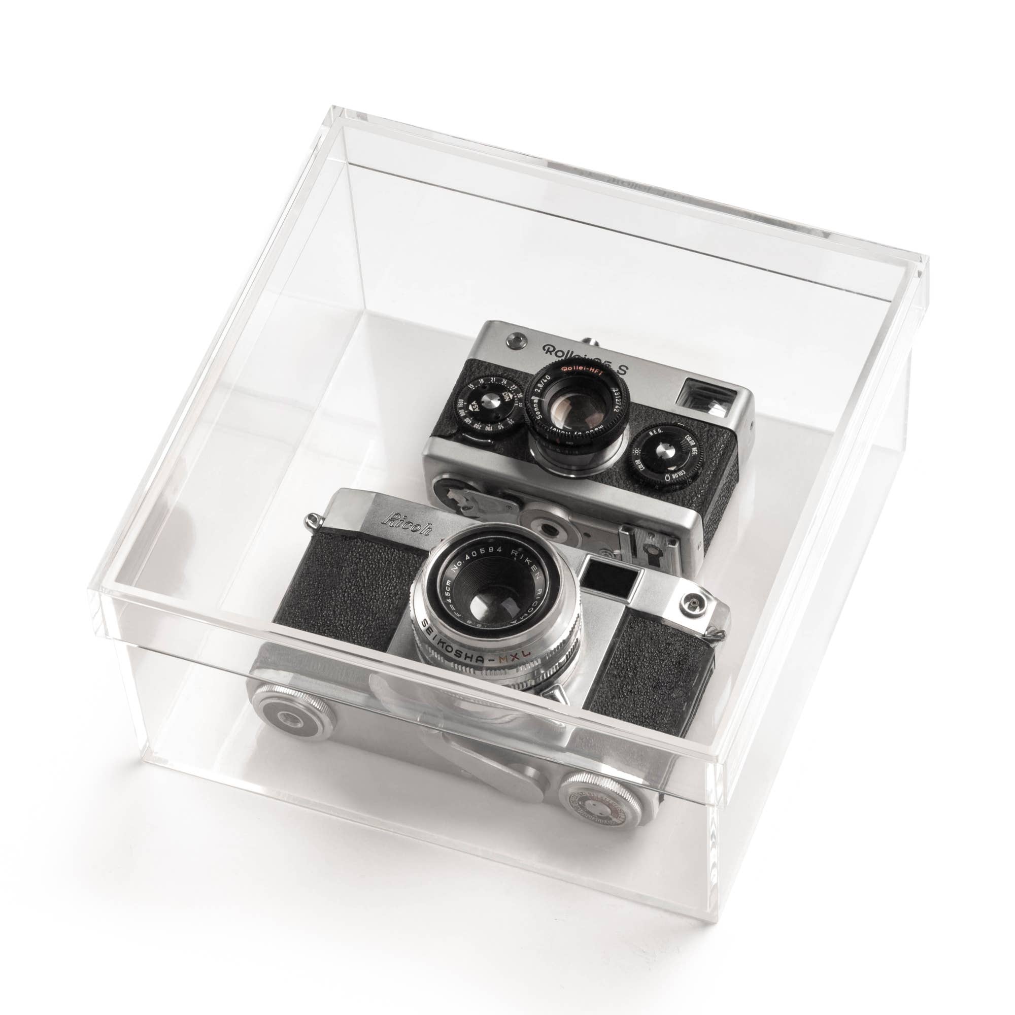 Hammont - Wholesale Gift Box - Acrylic Display case 7.8 x 7.8 x 3.8 inches1