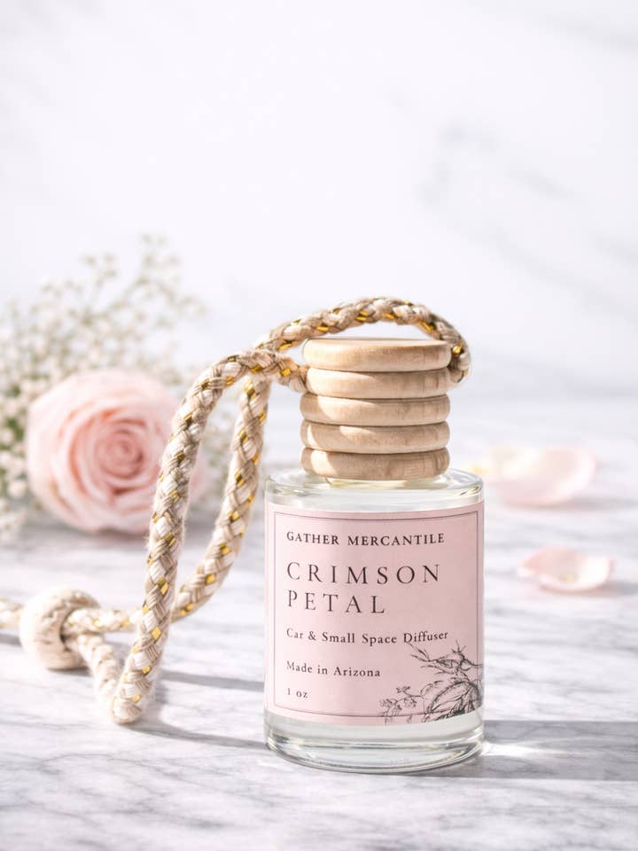 Diffusore per Auto Petalo Cremisi Diffusore per Piccoli Spazi per la vendita all'ingrosso da parte di Gather Mercantile