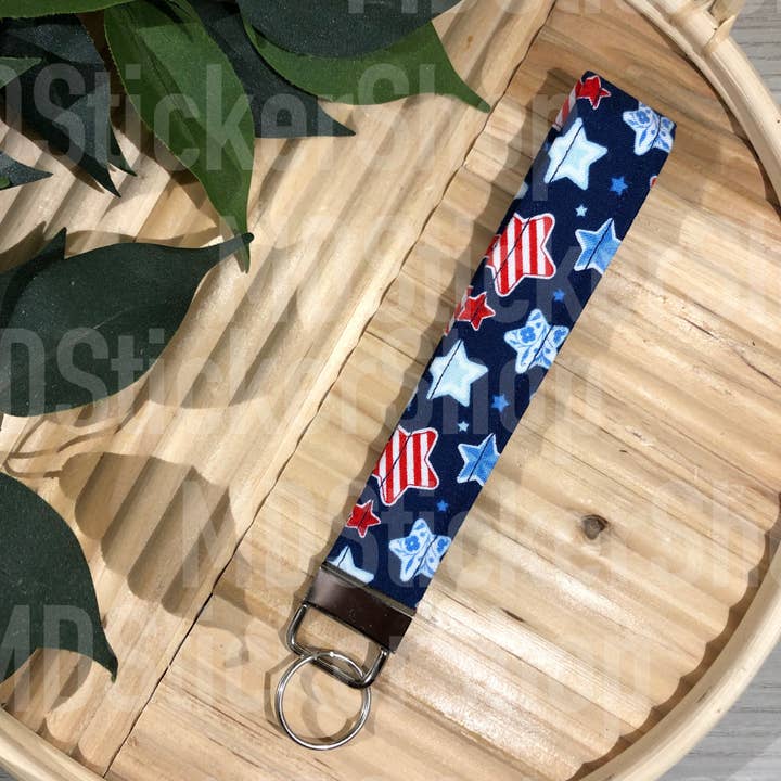 Schlüsselanhänger aus Stoff mit Sternmuster in Marineblau, Schlüsselanhänger für den Großhandel von MDStickerShop