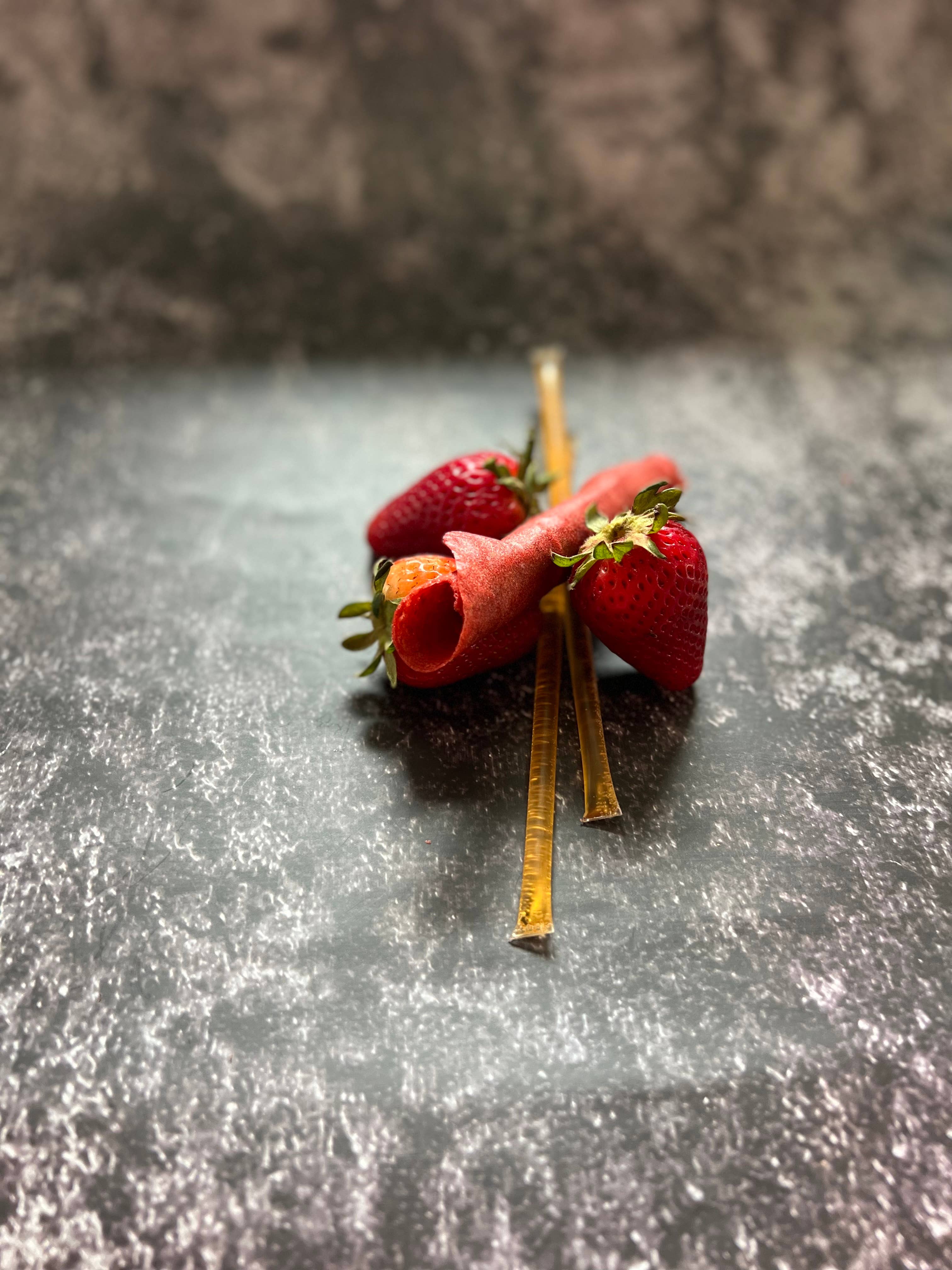 Hunt and Gather Dry Foods - Wholesale Dried/Dehydrated Fruit - Strawberry Fruit Leather3