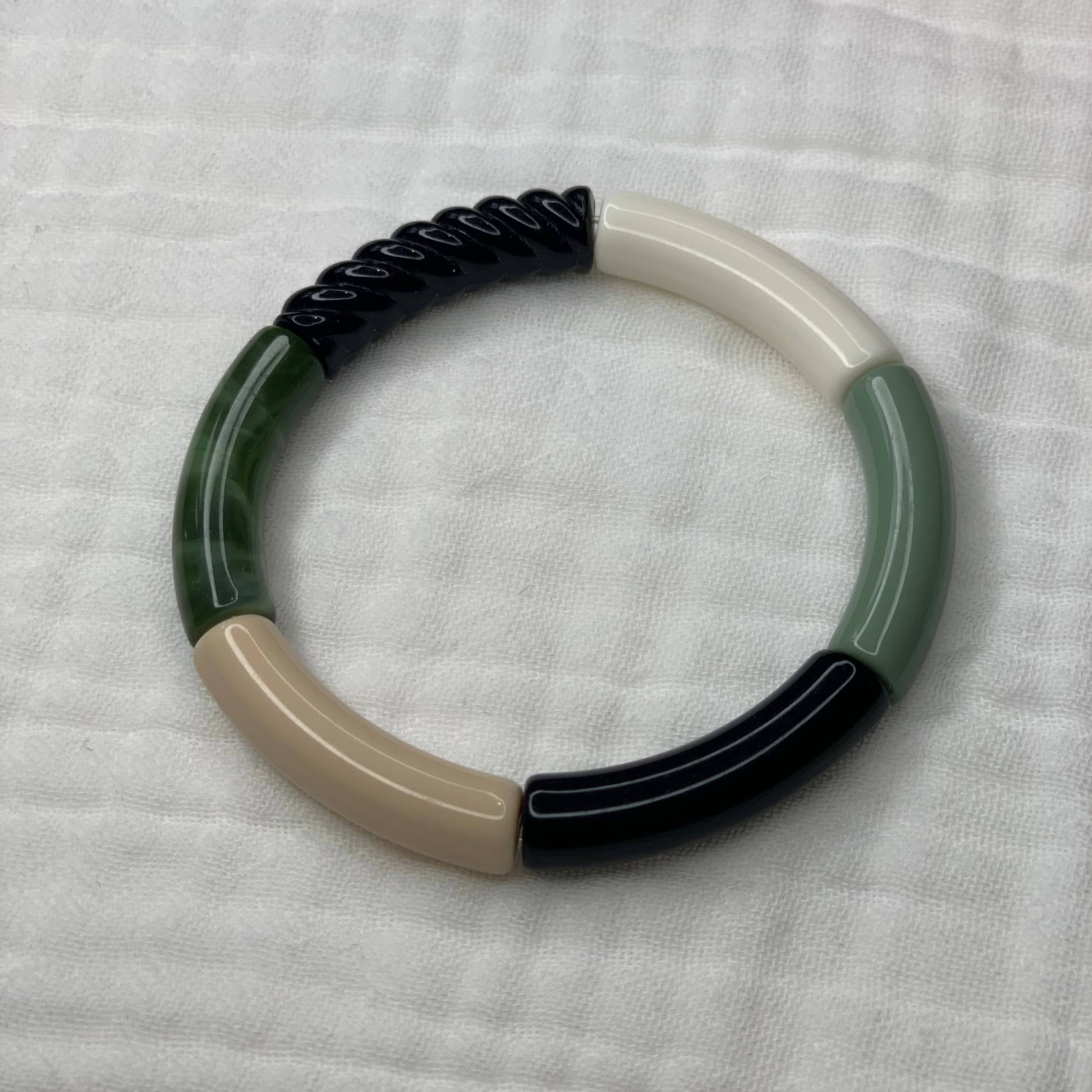 Manacreations – wholesale Pärlarmband – Elastiska bangles i khakitoner4