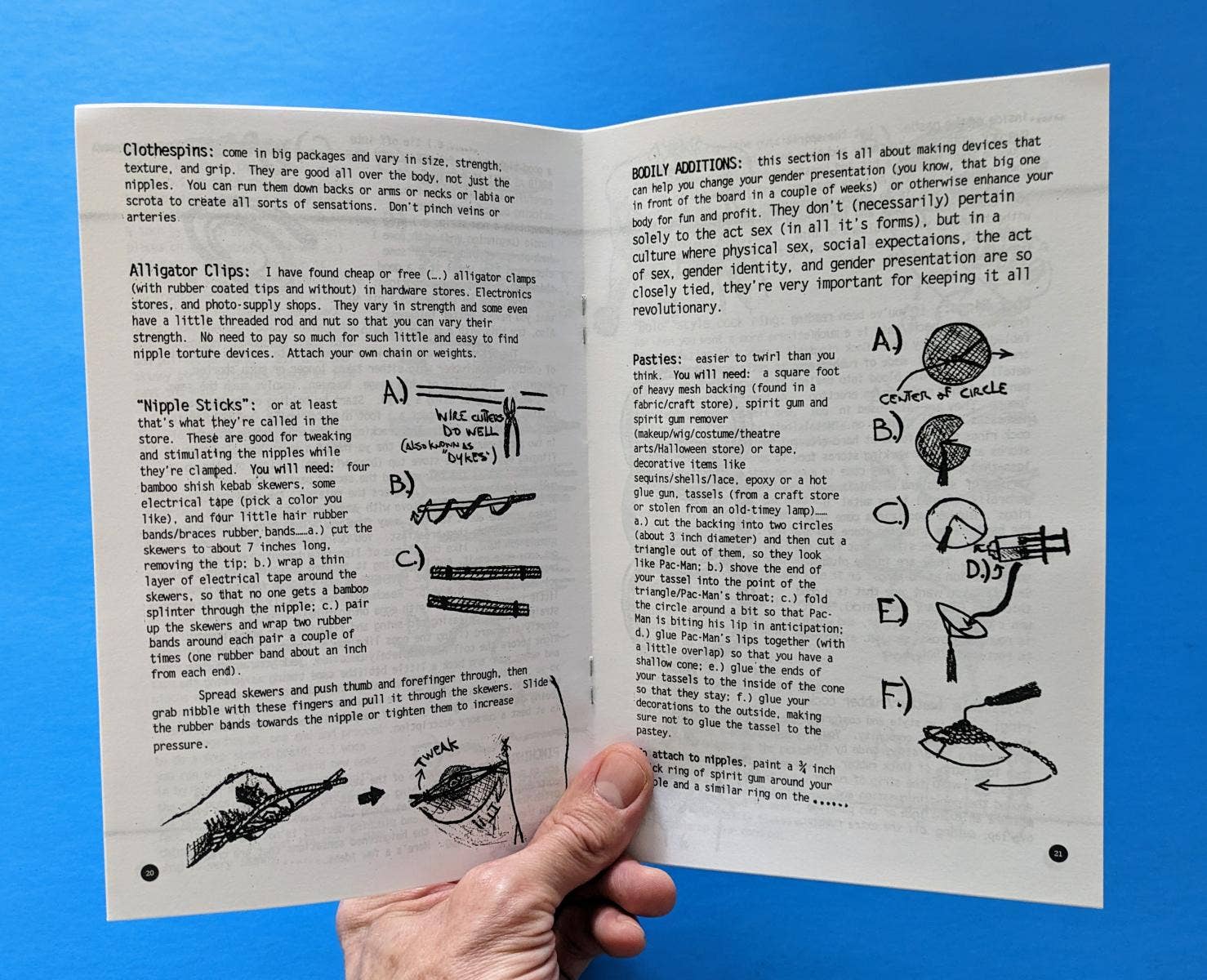 Microcosm Publishing & Distribution – wholesale Kärleksroman – Gå Fan själv Zine: DIY Sexleksaker och könsböjningsenheter1