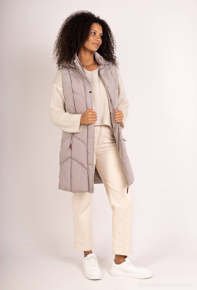 Saturne Paris - BIG SIZE EXCLUSIVE - Wholesale Outerwear Vest - Women's - Quilted Sleeveless Puffer Vest - Plus Size TG5810