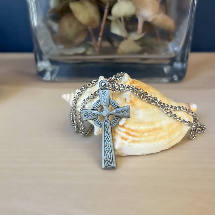 Abbey + CA Gift - Wholesale Pendant/Charm Necklace - Celtic Cross Pendant Necklace