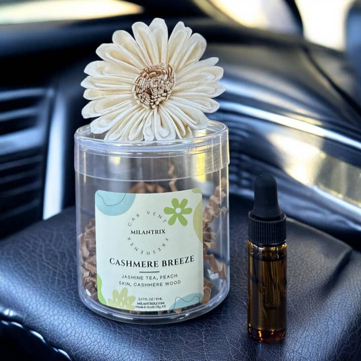 Car Freshener Vent Clip & Cashmere Breeze Refreshing Oil for wholesale by Milantrix