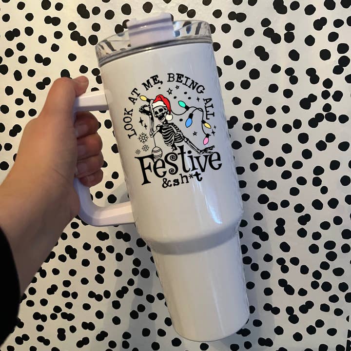 Gobelet Festive and Shit 40 oz, tasse de Noël amusante, Traveler pour la vente par Fbombs & Booze