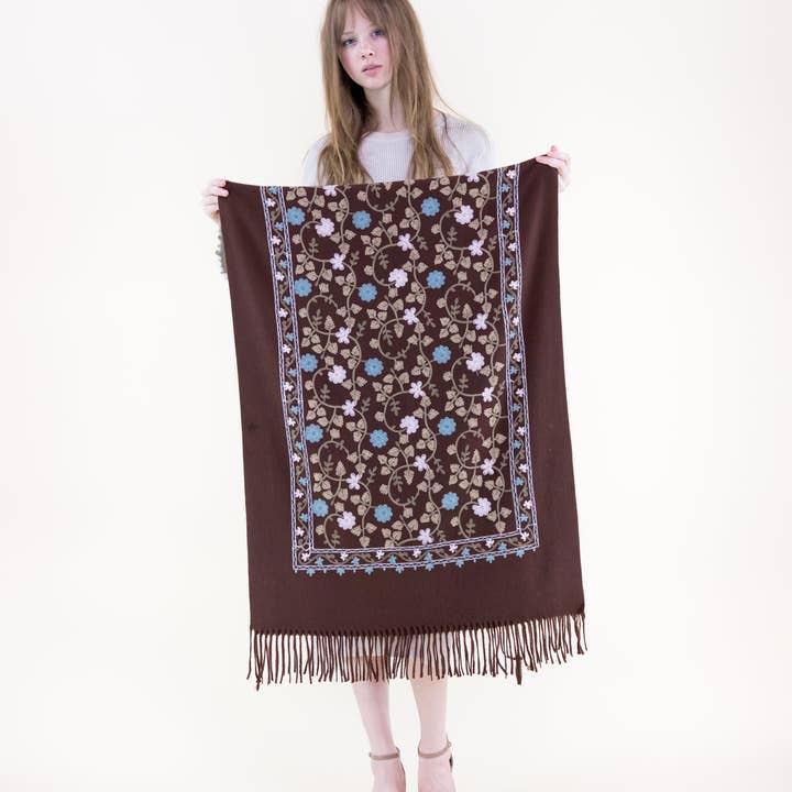 Original USA - Wholesale Scarf - Women's - Embroidered Floral Vines Scarf1