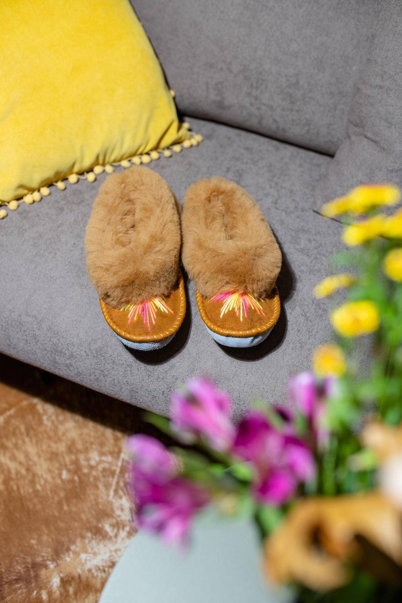 Sheepers - Wholesale Slippers - Women's - Fudge Sheepskin Slippers By Sheepers2