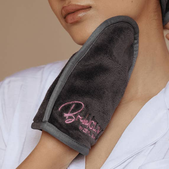 Zeyl Beauty - Wholesale Exfoliating Gloves/Mitts - Cleansing Mitt0