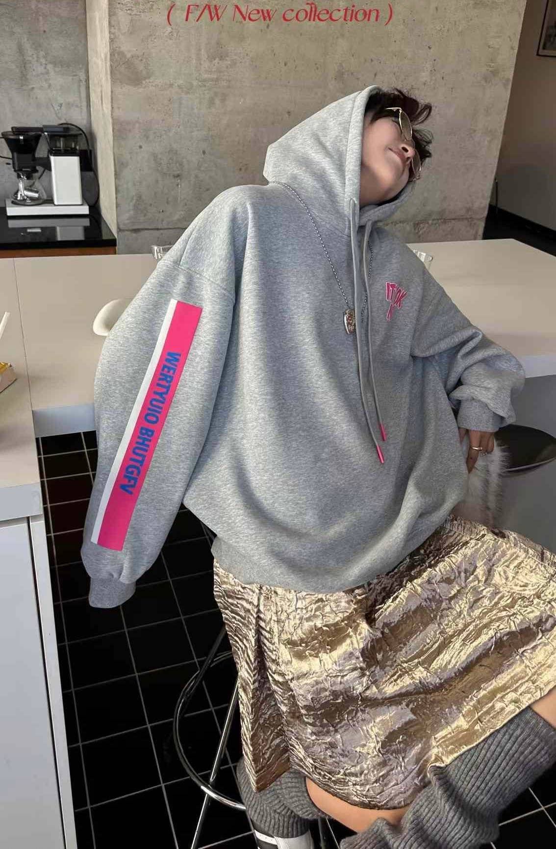 Chilli Girl Collection - Vente Sweat à capuche – femme - Sweat à capuche oversize avec lettres appliquées1