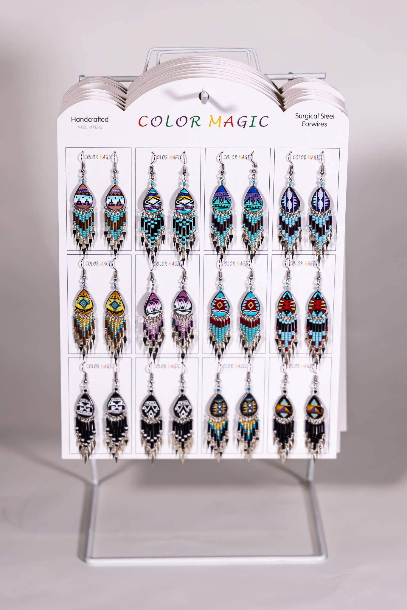 Shelley Enterprises Inc. - Vendita all'ingrosso Orecchini pendenti - 7601-Orecchini dipinti, fatti a mano con perline ceche24