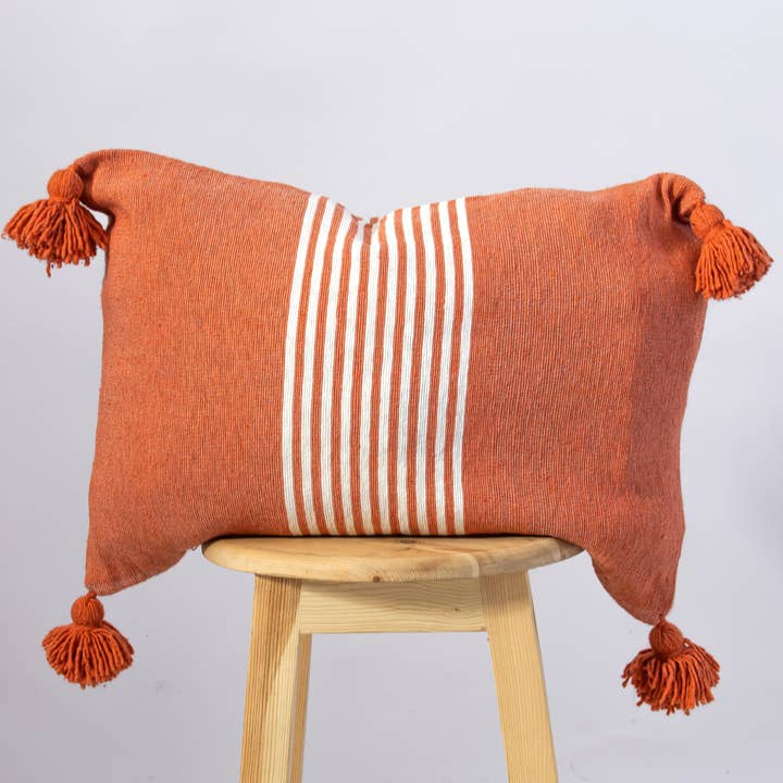 woolsouk ( We handle U.S. import procedures for you ) – wholesale Dekorativ kudde – Marockansk kudde-handgjord kudde-kasta kudde-orange