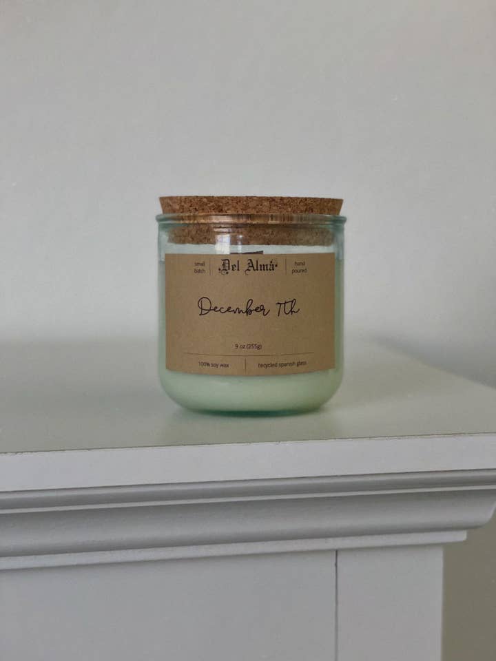 Bougie « 7 décembre » pour la vente par Del Alma