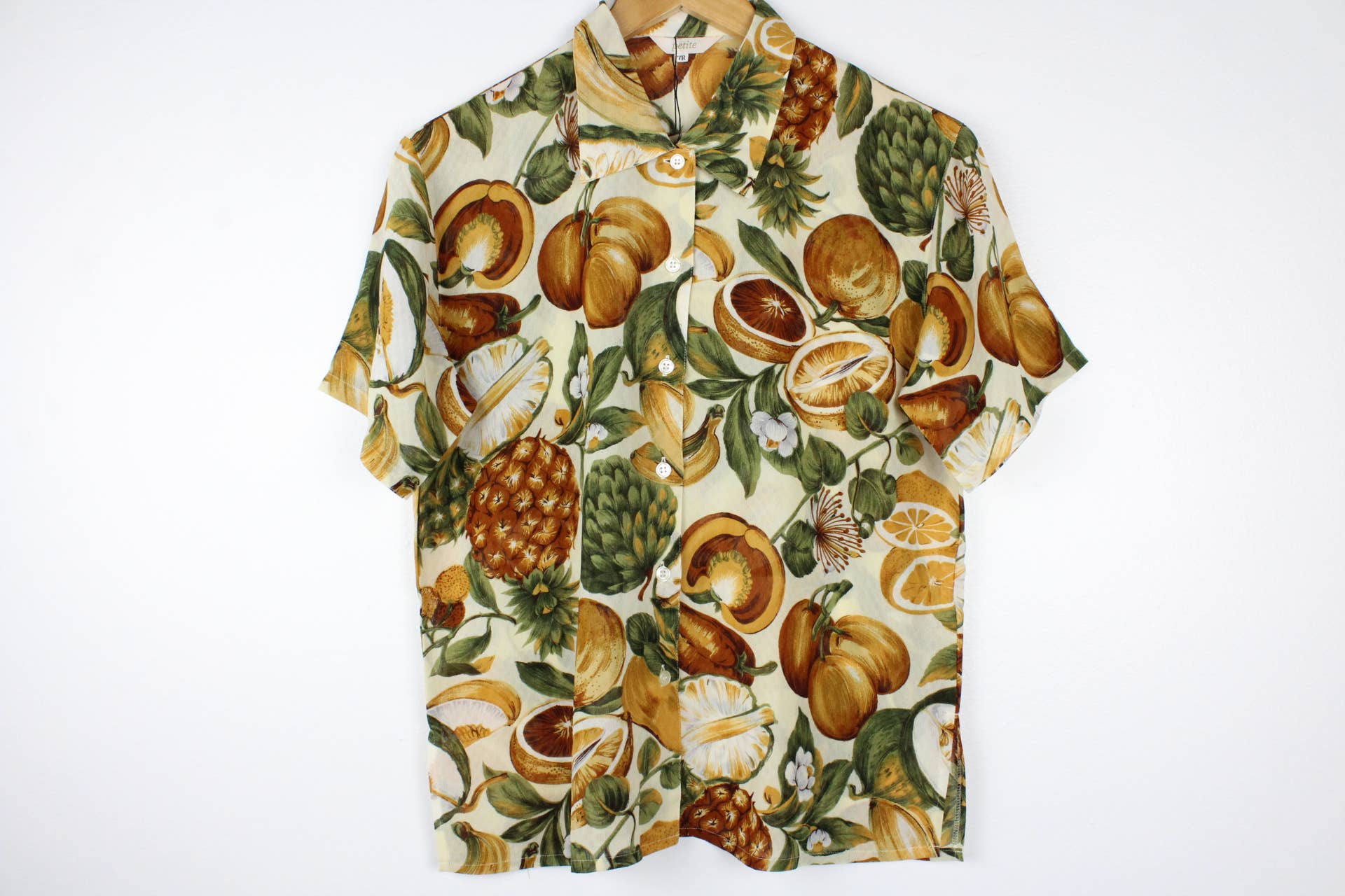 Sun's Out! - Wholesale Button Down Shirt - Women's - Vintage Short-Sleeve Button Up Blouse - Original Length31