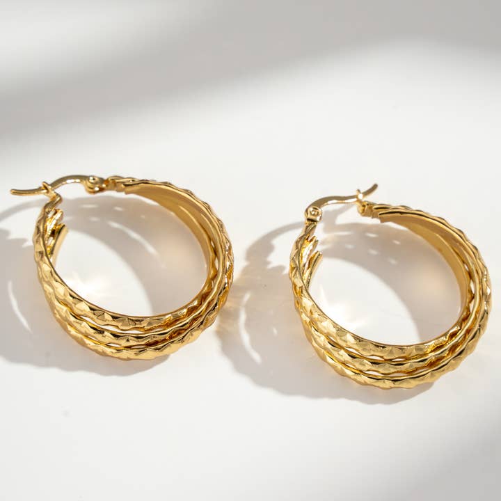 COSMOS - Wholesale Hoop Earrings - Hammered golden stainless steel creoles for women chic evening0