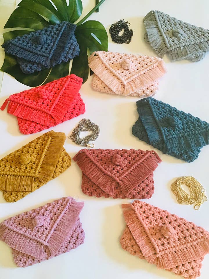 Liquidation - Pochette en macramé pour la vente par Maple + Love