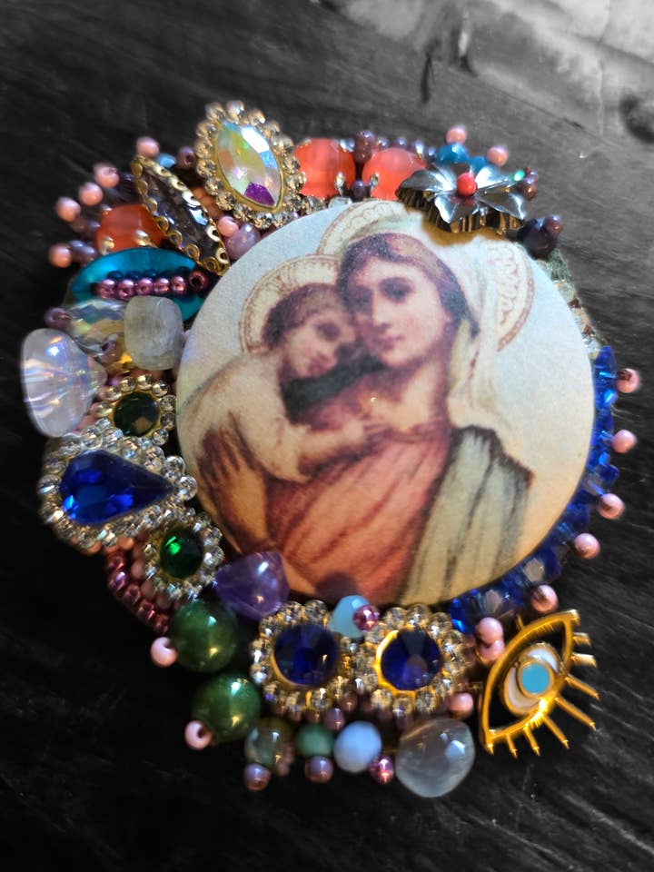 The Madonna and Child for wholesale by ATELIER SINCLAIR