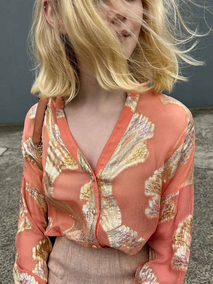 Chemise Galla en or abricot Hoss pour la vente par HOSS