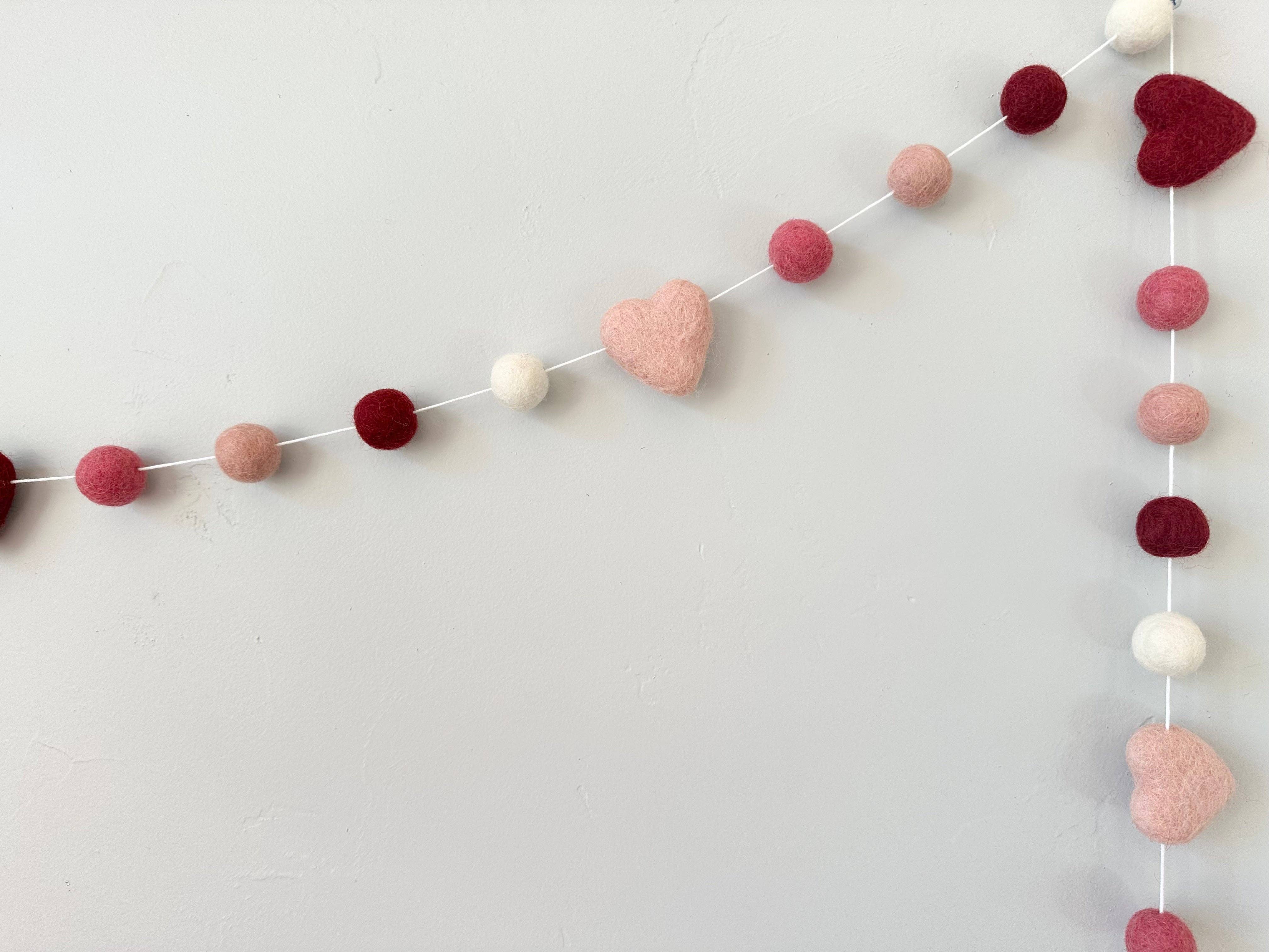 Wool Jamboree - Wholesale Bunting/Garland - Amy's Favorite Heart Garland10