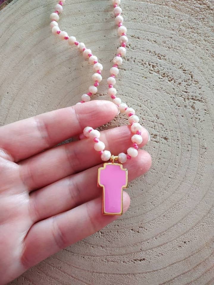 Rosenkranz-Halskette aus Alpenveilchen-Emaille für den Großhandel von Kalliopi P. Giannoula - Poppygshop