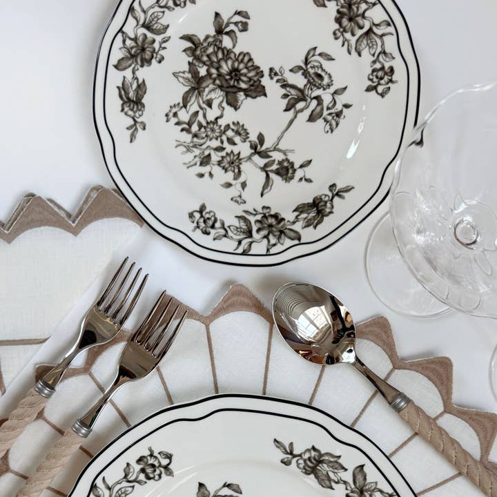 Duggan Society - Wholesale Dinner Plate - Byron white ine bone china dessert plate (set of 4)2