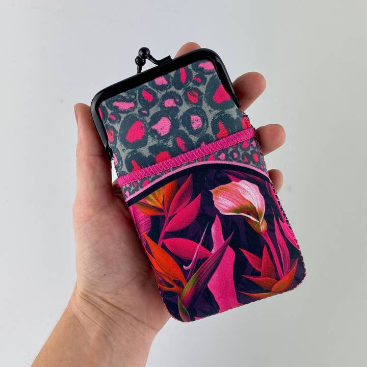 Novelty Closeout - Wholesale Cigarette Case - Smokezilla Neoprene Cigarette Case Assortment- 12/Pack