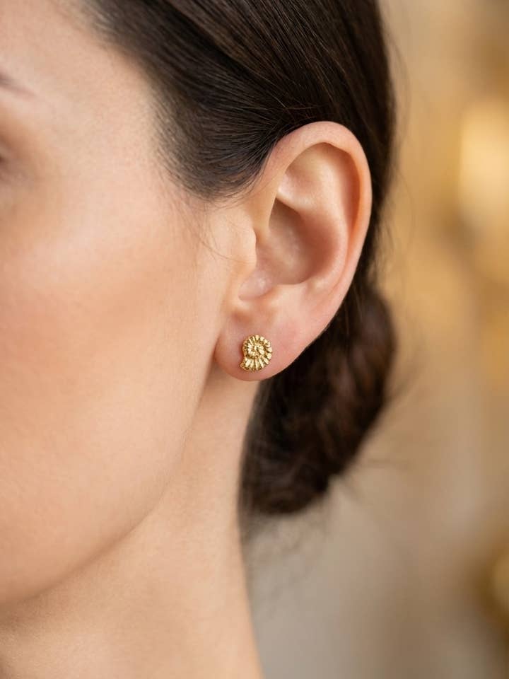 Orecchini in acciaio inossidabile 124AQ538 per la vendita all'ingrosso da parte di BYREN | ÉLINE L'ATELIER