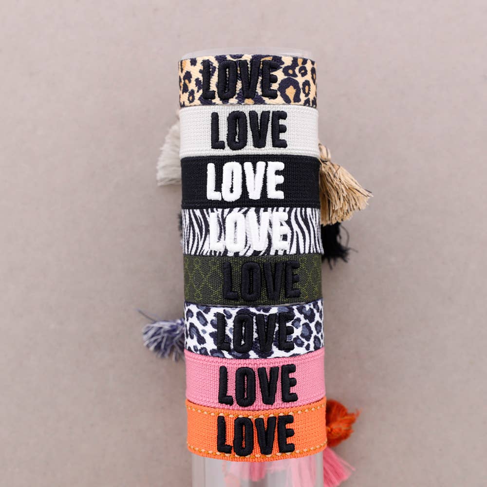 Sonata - Wholesale Snap Jewelry - Macrame Love Bracelet1