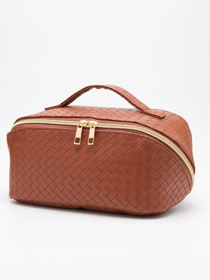 Juliette Woven Makeup Bag
for wholesale by Pine Apparel