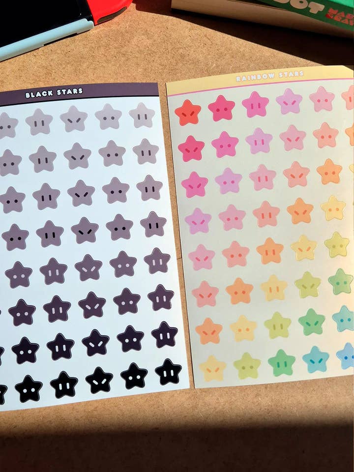 Feuille d'autocollants Rainbow Stars pour la vente par Coy Apricot