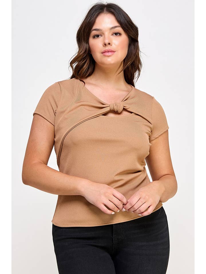 Haute Fox Plus Size & Contemporary – wholesale Knit top – Women's – Plus Size Asymmetrical Cut Out Short Sleeve Top JK18676-T9