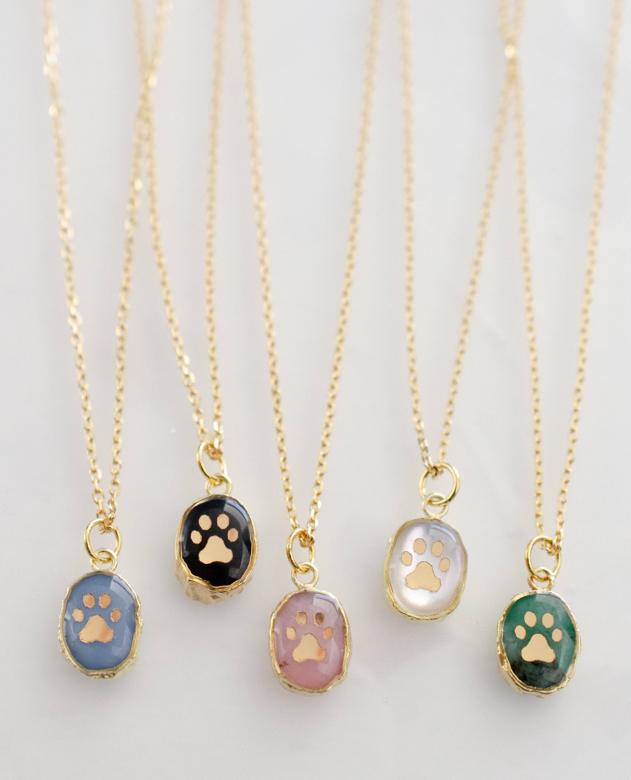 Jill Makes – wholesale Pendant/charm necklace – Paw Print Gemstone Necklace2