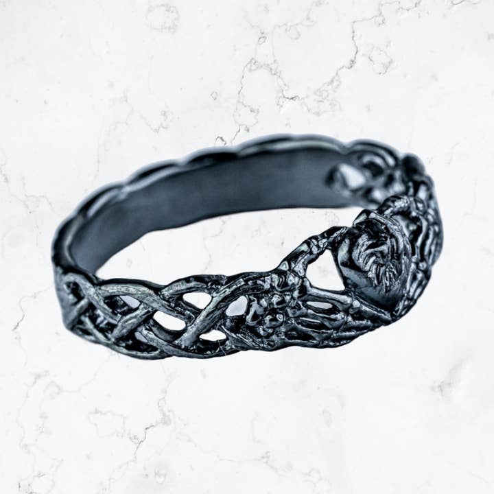 Fantasy Gothic World – Anel de banda por atacado – Anel Claddagh de Prata Esterlina - Anel Claddagh Irlandês3