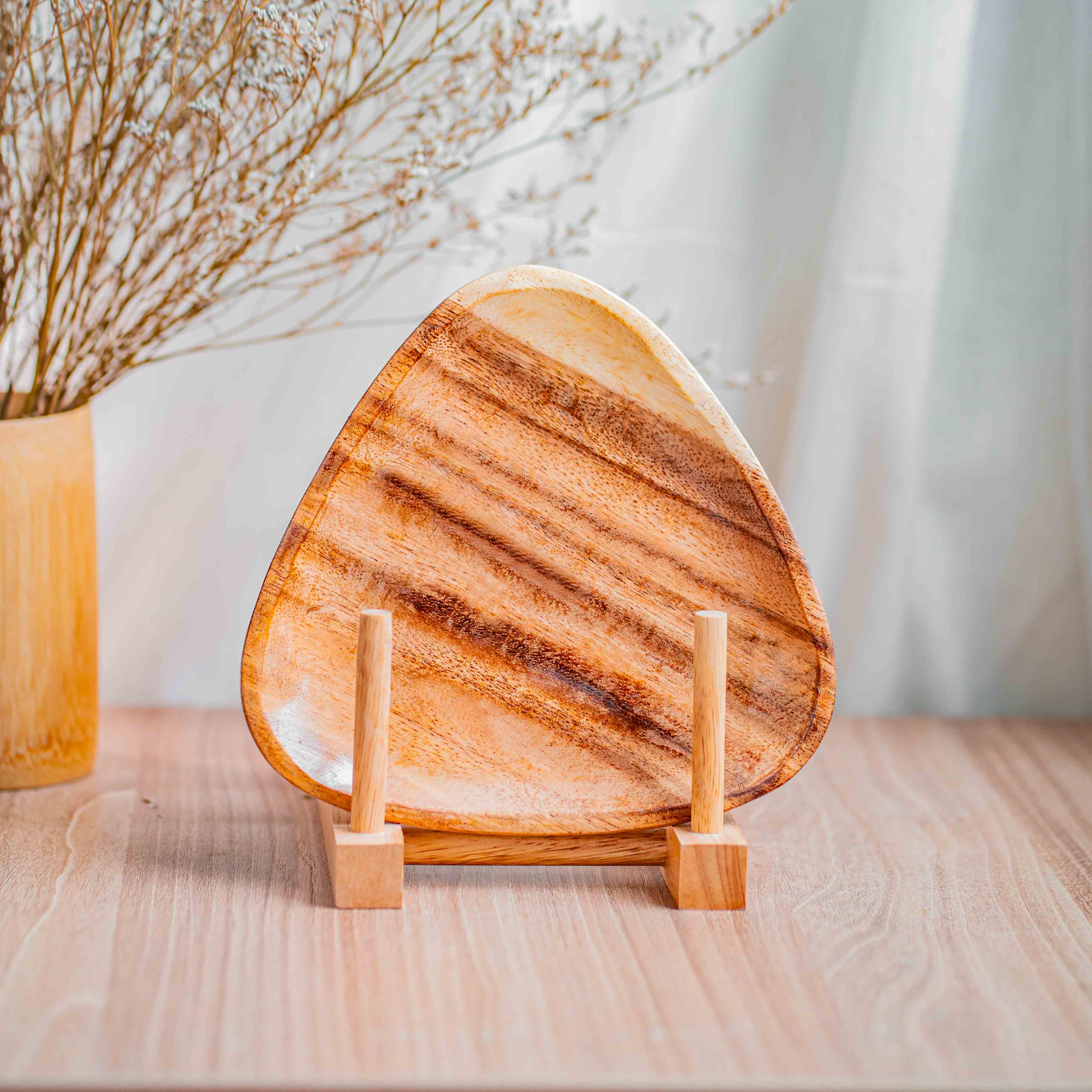 Rainforest Bowls – wholesale Dinner plate – Triangle Acacia Wood Plate5