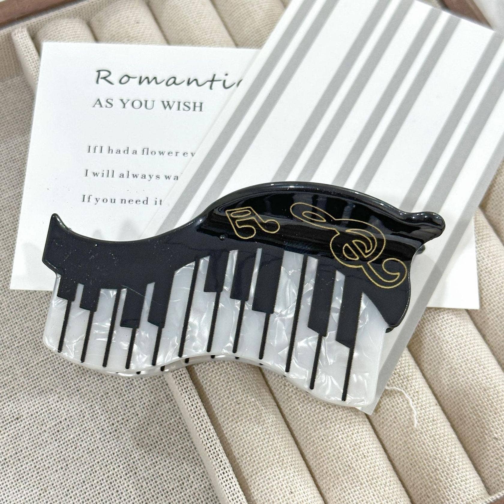 SoapElenGlen - Wholesale Hair Clip - Women's - Simulation Musical Notes Guitar Piano Hiar Claw Clip0