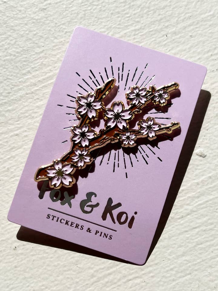 Pin con forma de rama de cerezo para venta al por mayor de fox & koi: stickers and pins