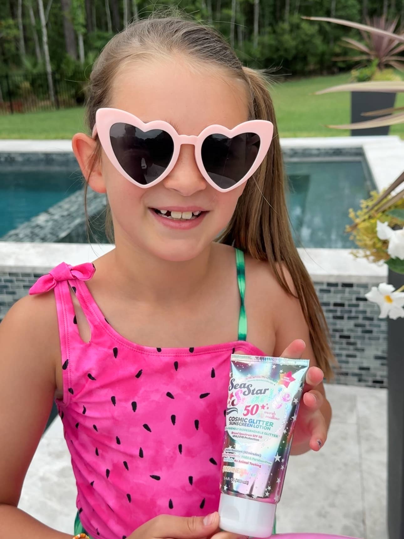 Sunshine & Glitter - Wholesale Sunscreen - Sea Star Sparkle Cosmic Stardust SPF 50 Glitter Sunscreen10