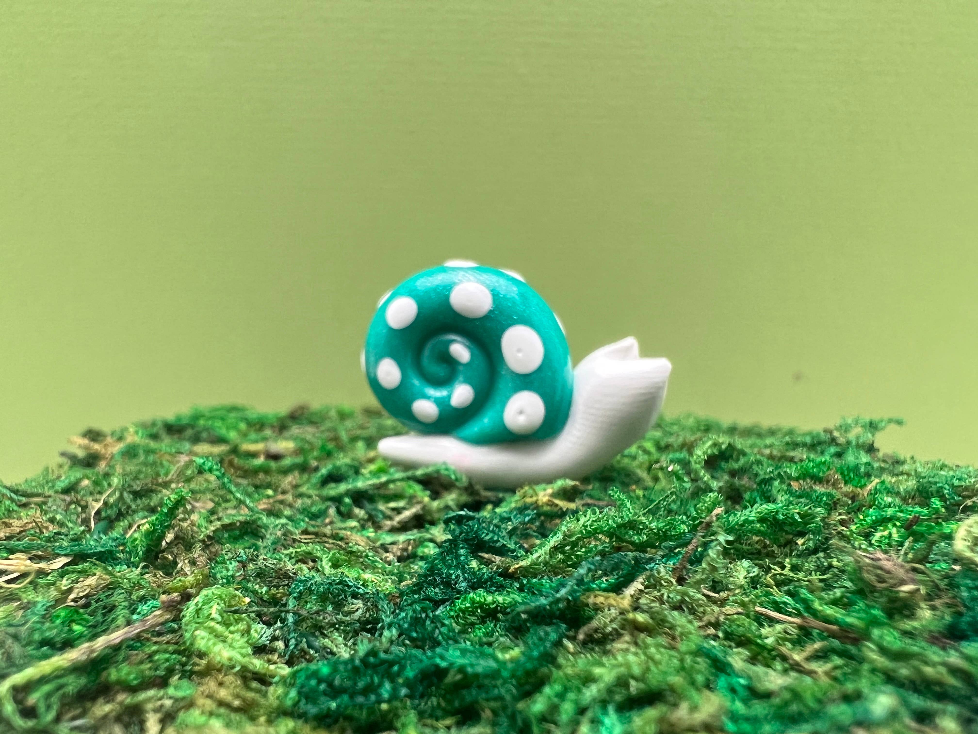 Mystical Woodlands - Wholesale Garden/Lawn Stake - Fairy Garden Miniature Snail Plant Pick4