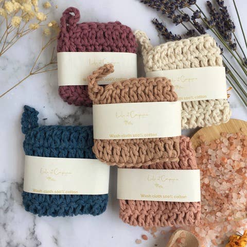 Pure cotton crochet wash cloth for wholesale by lulu et compagnie