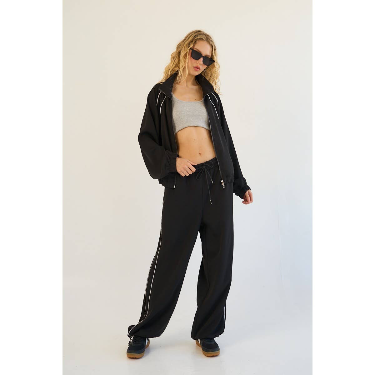 The GREii – wholesale Top & pants set (NOT Loungewear) – Women's – Metalic Piping Detail Top and Drawstring Pant Set 5